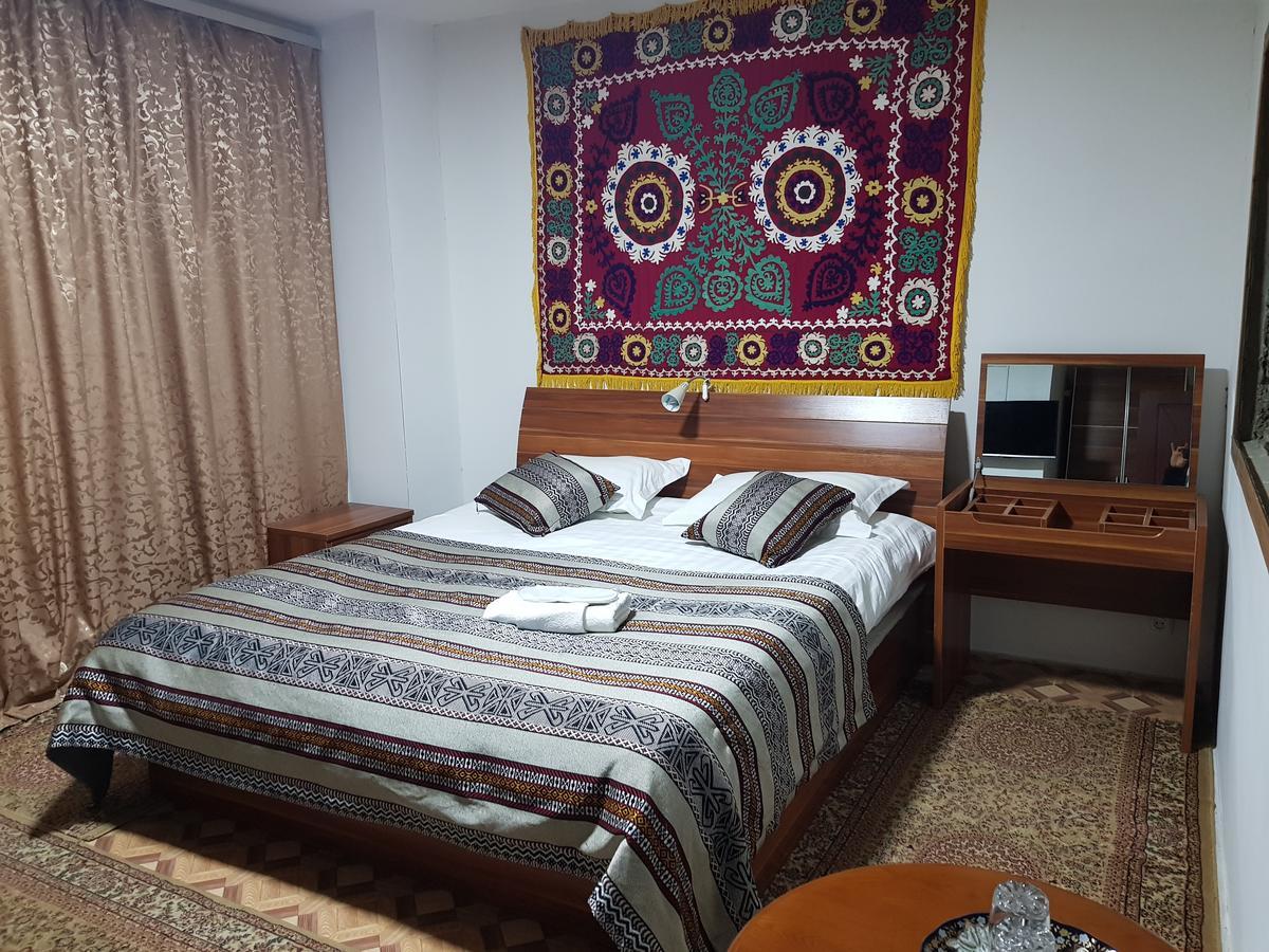 Lal Hotel Khorog 외부 사진