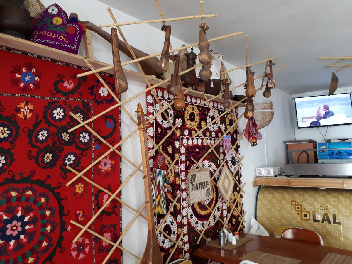 Lal Hotel Khorog 외부 사진