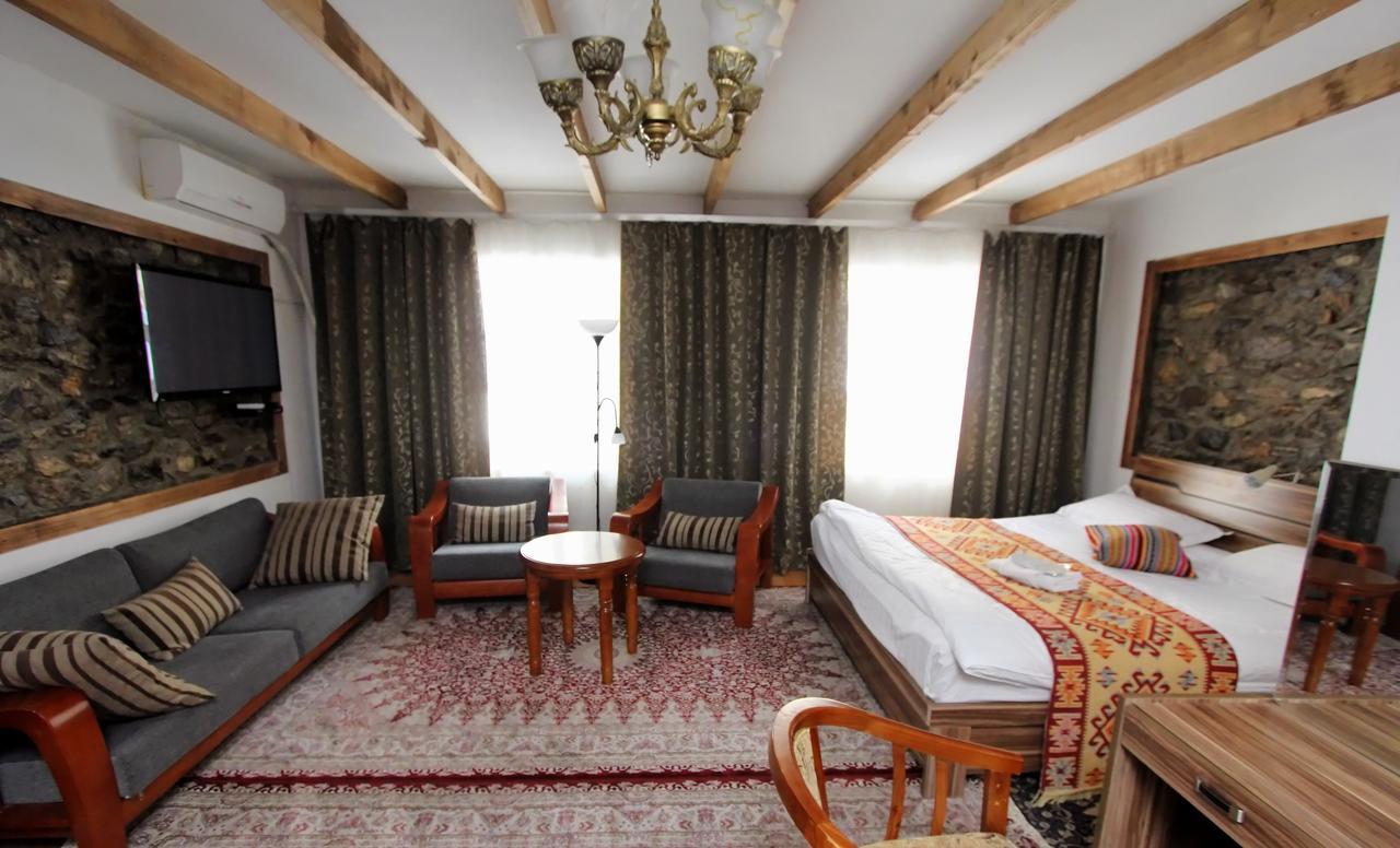 Lal Hotel Khorog 외부 사진